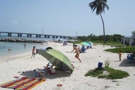 Top 7 Beach Safety Tips Guide Visiting South Florida3